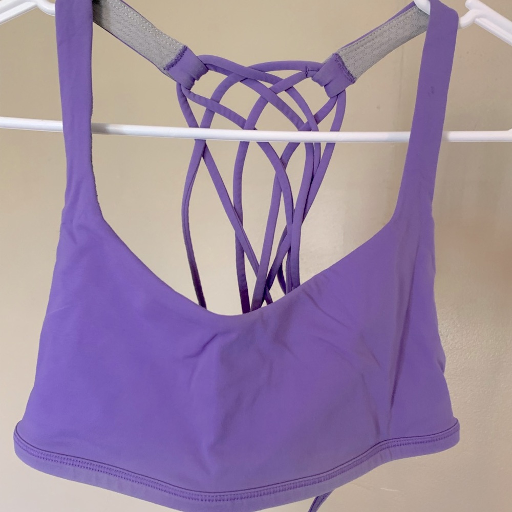 Lululemon free to be wild sports bra size 6